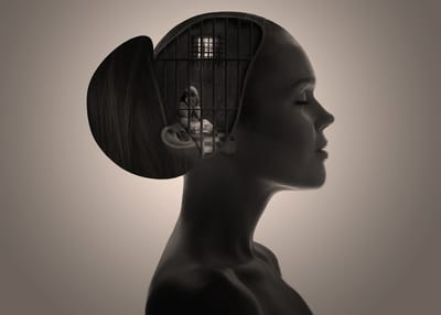 الذات الوهمية وتأثيرها السلبي