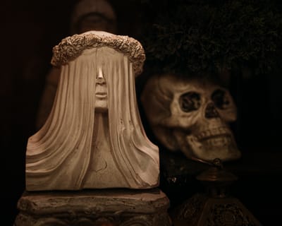 WITCH DOCTOR IN DAMASCUS SYRIA