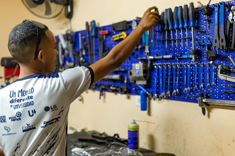 The Ultimate Mechanic Tool Set for Car Lovers Who Wrench at Home