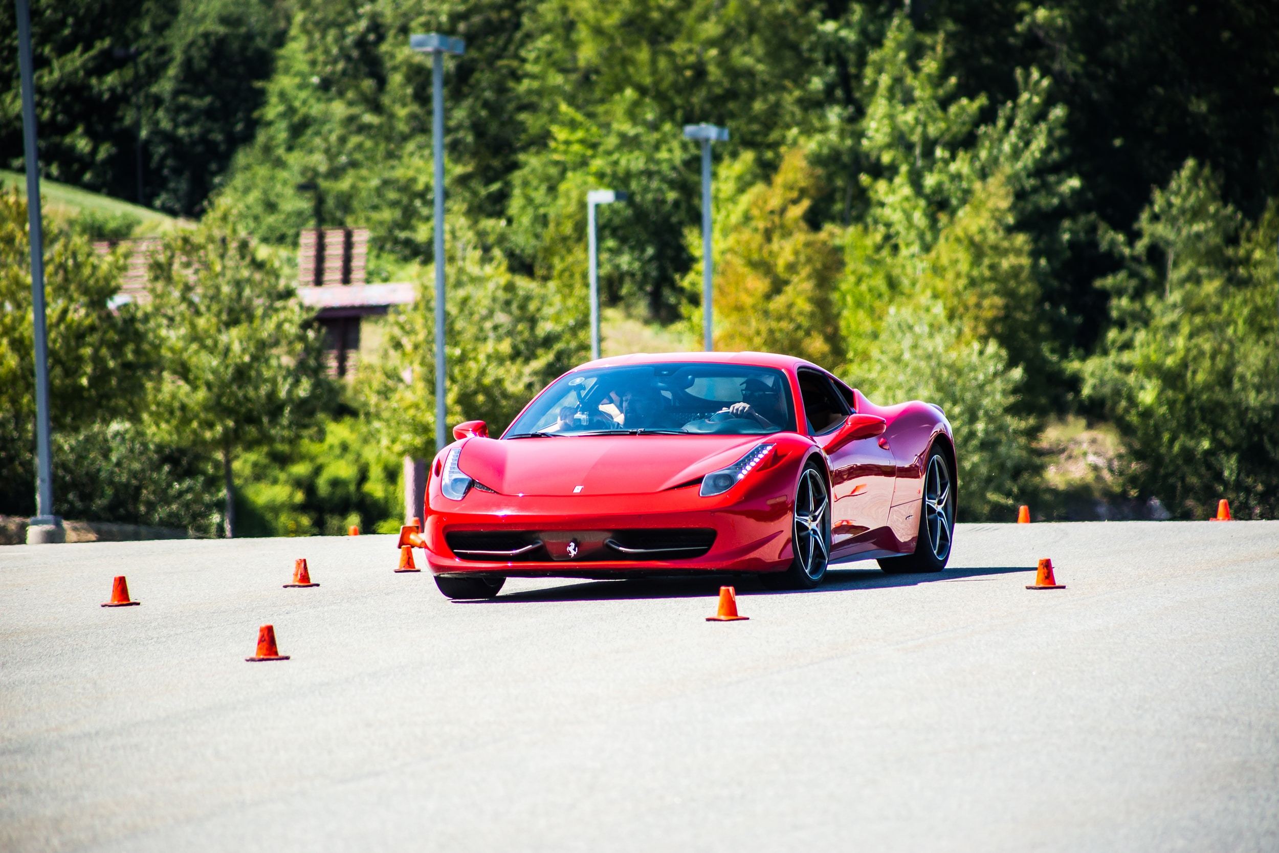 2018 ferrari 488.