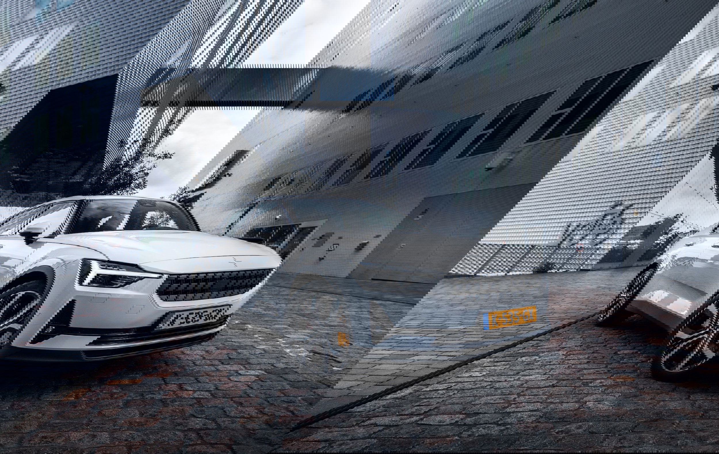 Polestar 2 Vs Tesla Model 3: Design and Styling.