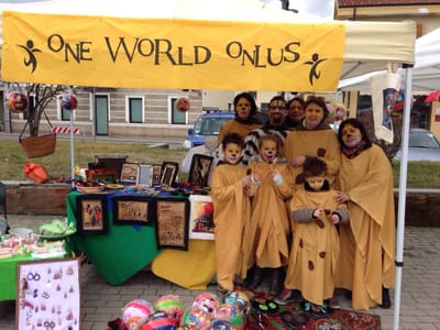 I mercatini solidali con il freddo e con il caldo