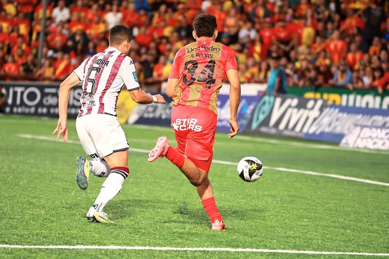 Herediano con ventaja para el próximo miércoles