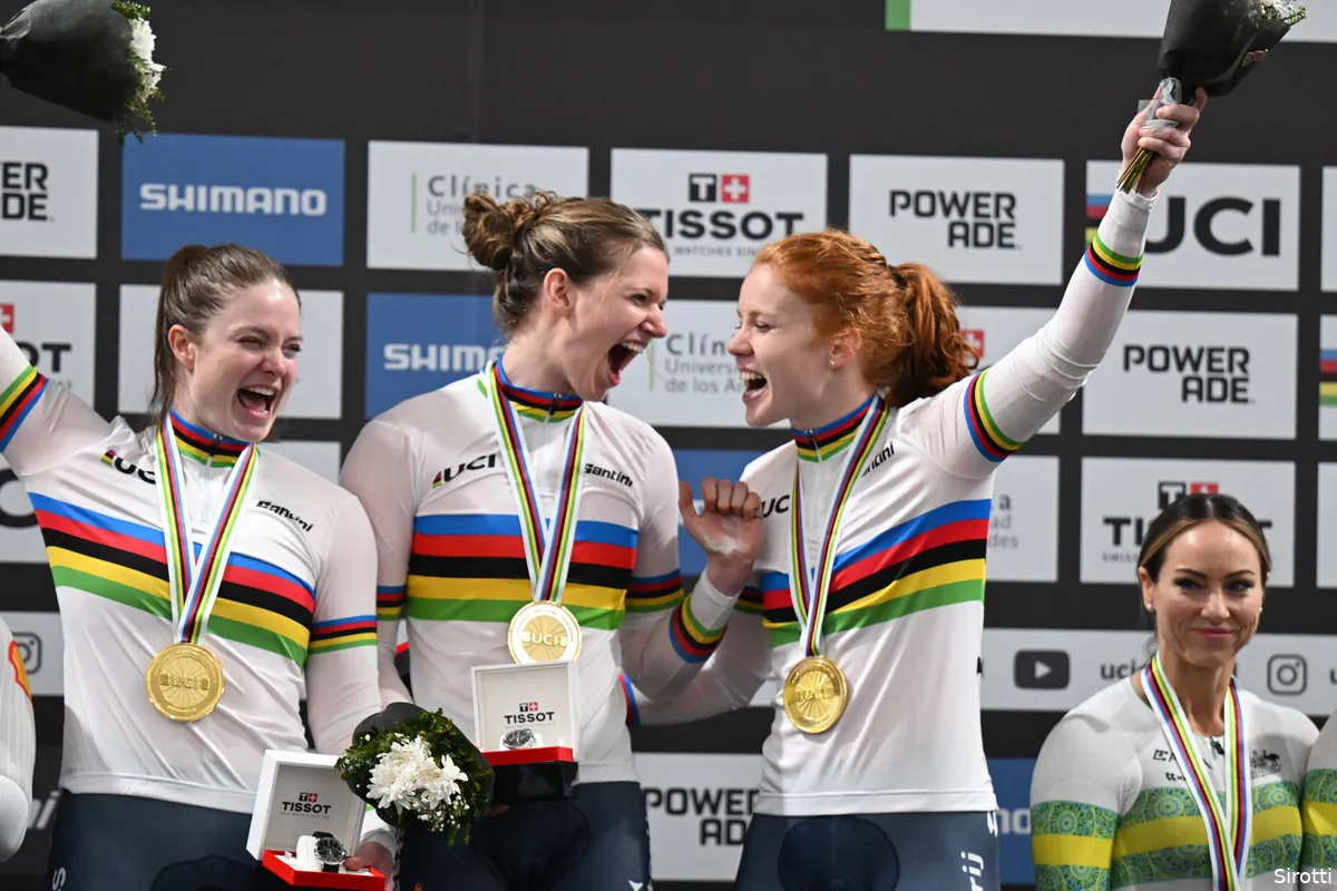 Steffie van der Peet wereldkampioen teamsprint