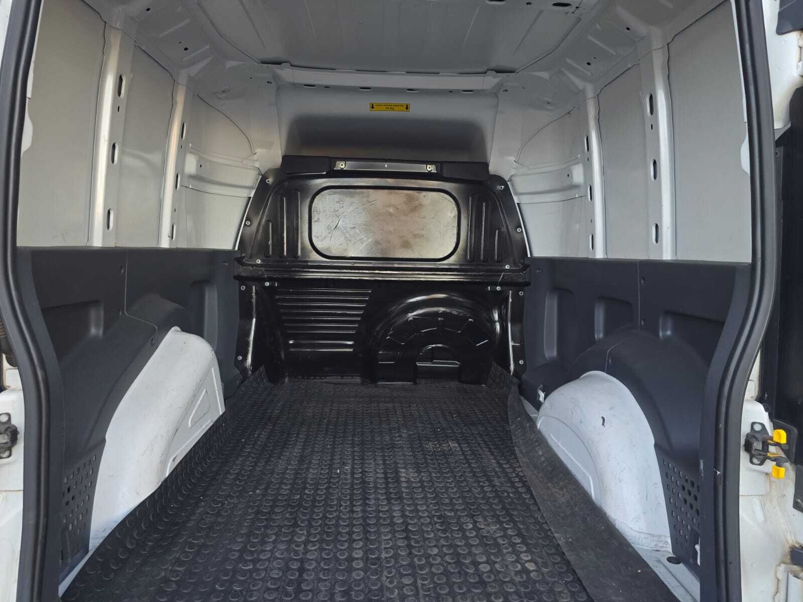 FIAT FIORINO 1.4 MPI FURGÃO COMPLETA 