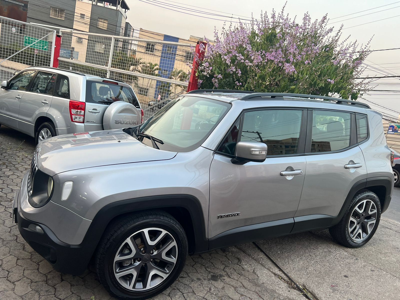 JEEP RENEGADE 1.8 16V FLEX LONGITUDE 4P AUTOMÁTICO 2021