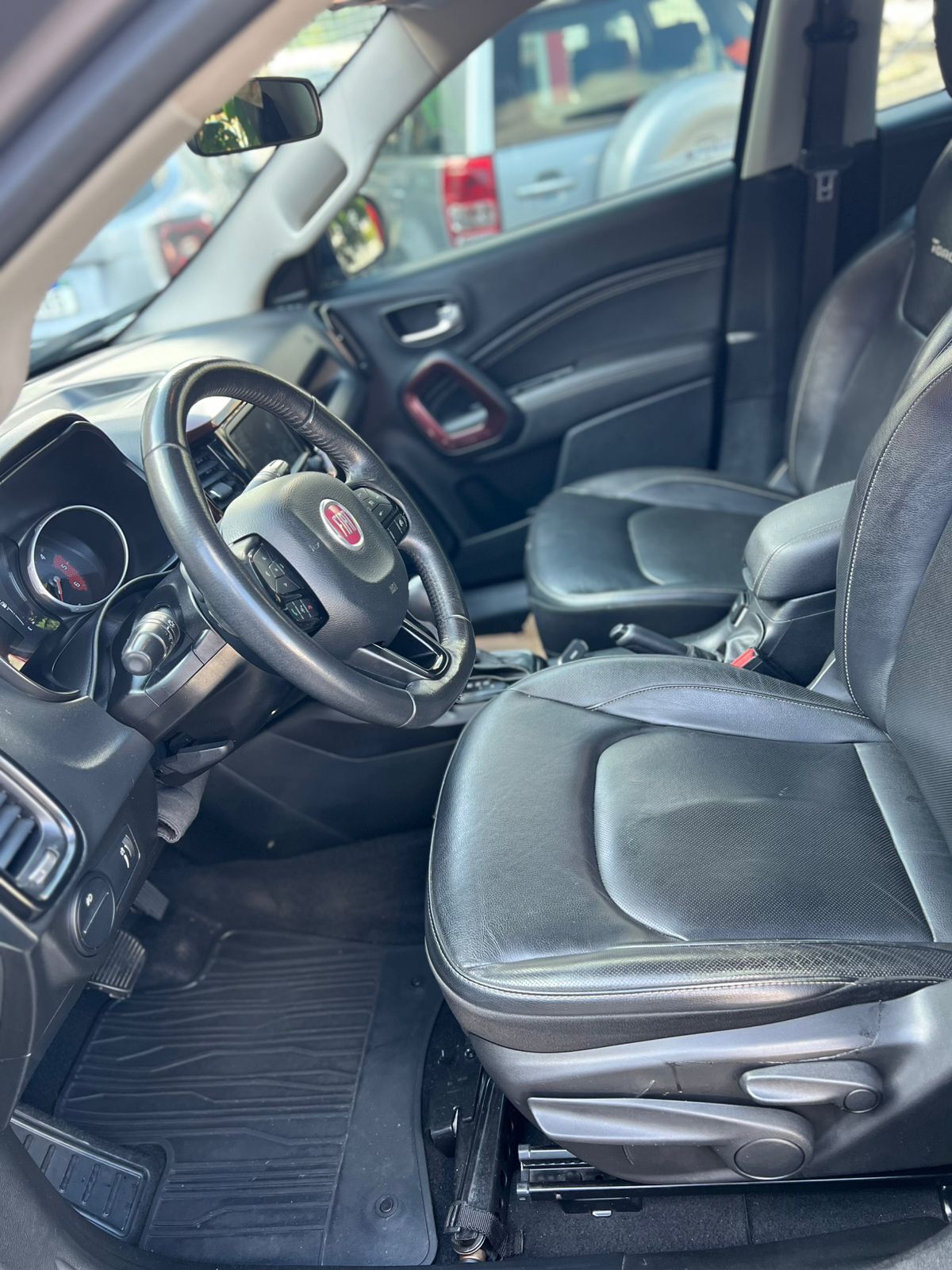 FIAT TORO 2.0 16V TURBO DIESEL FREEDOM 4WD AT9 2020