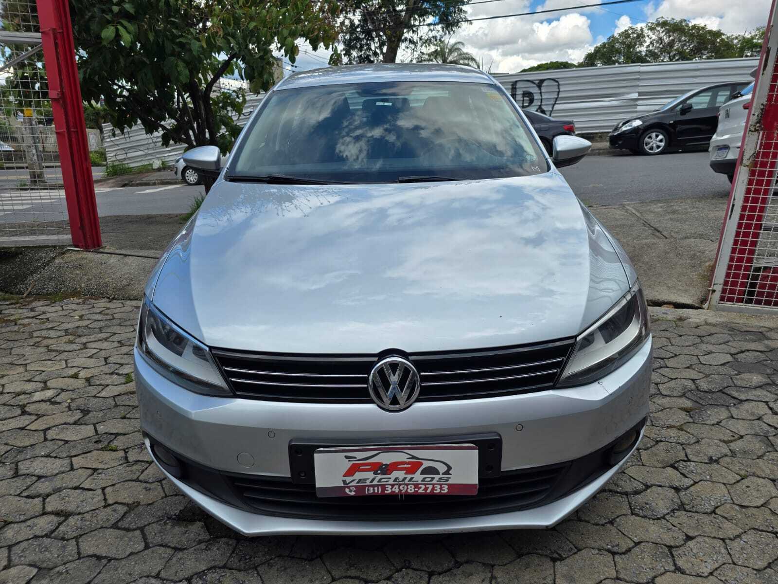 JETTA 2.0 COMFORTLINE TIPTRONIC R$64.900,00