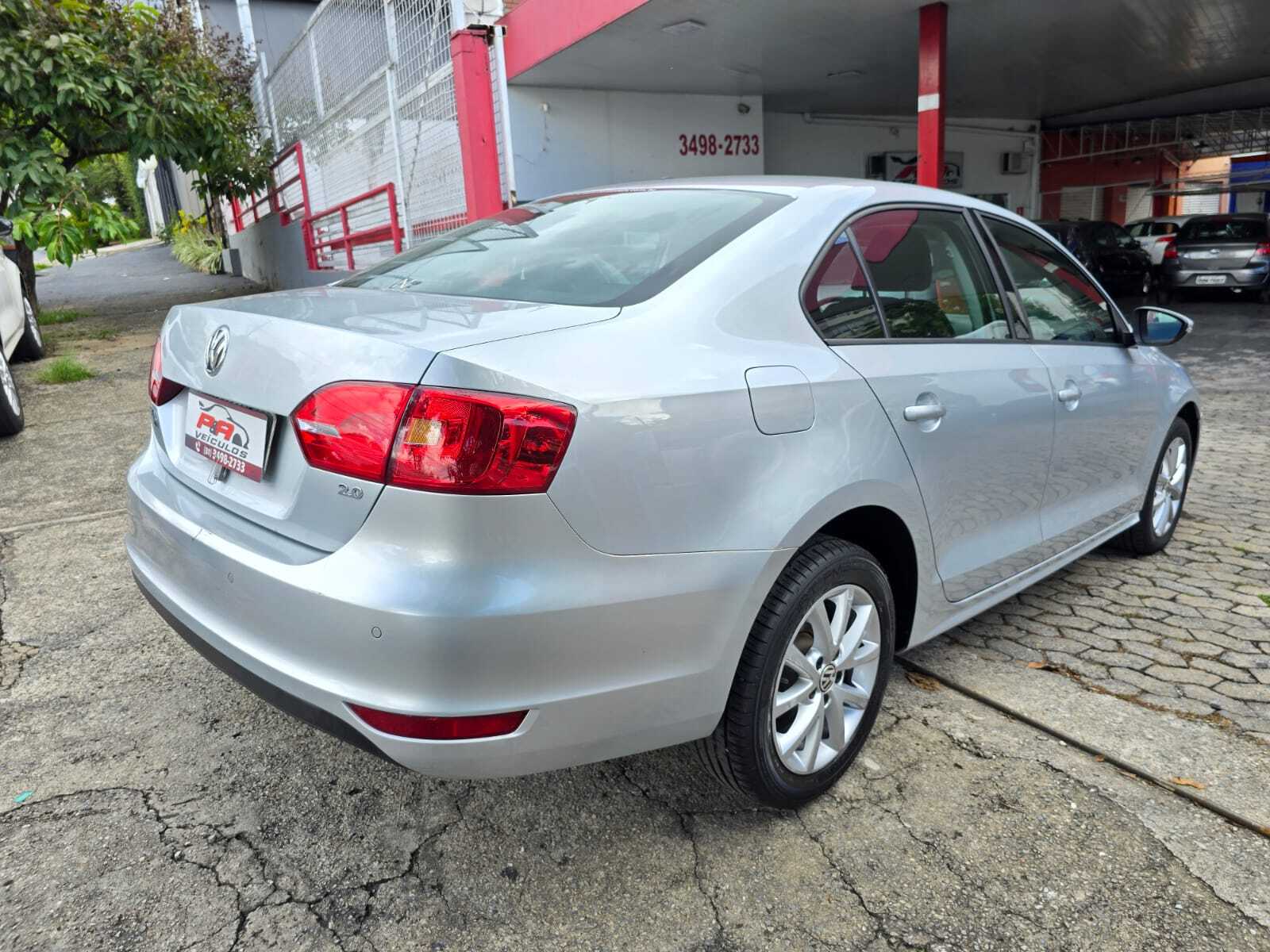 JETTA 2.0 COMFORTLINE TIPTRONIC R$64.900,00