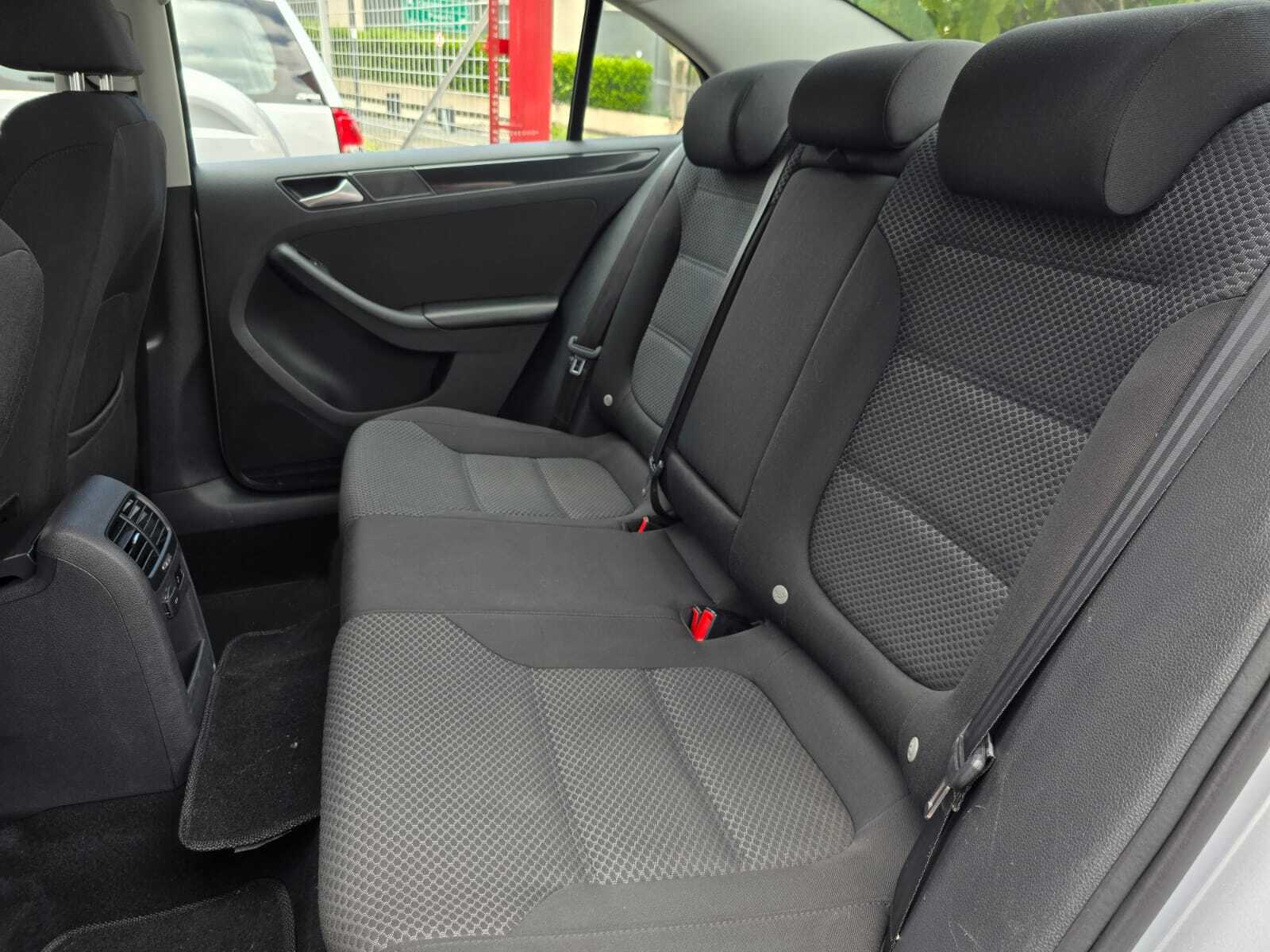 JETTA 2.0 COMFORTLINE TIPTRONIC R$64.900,00