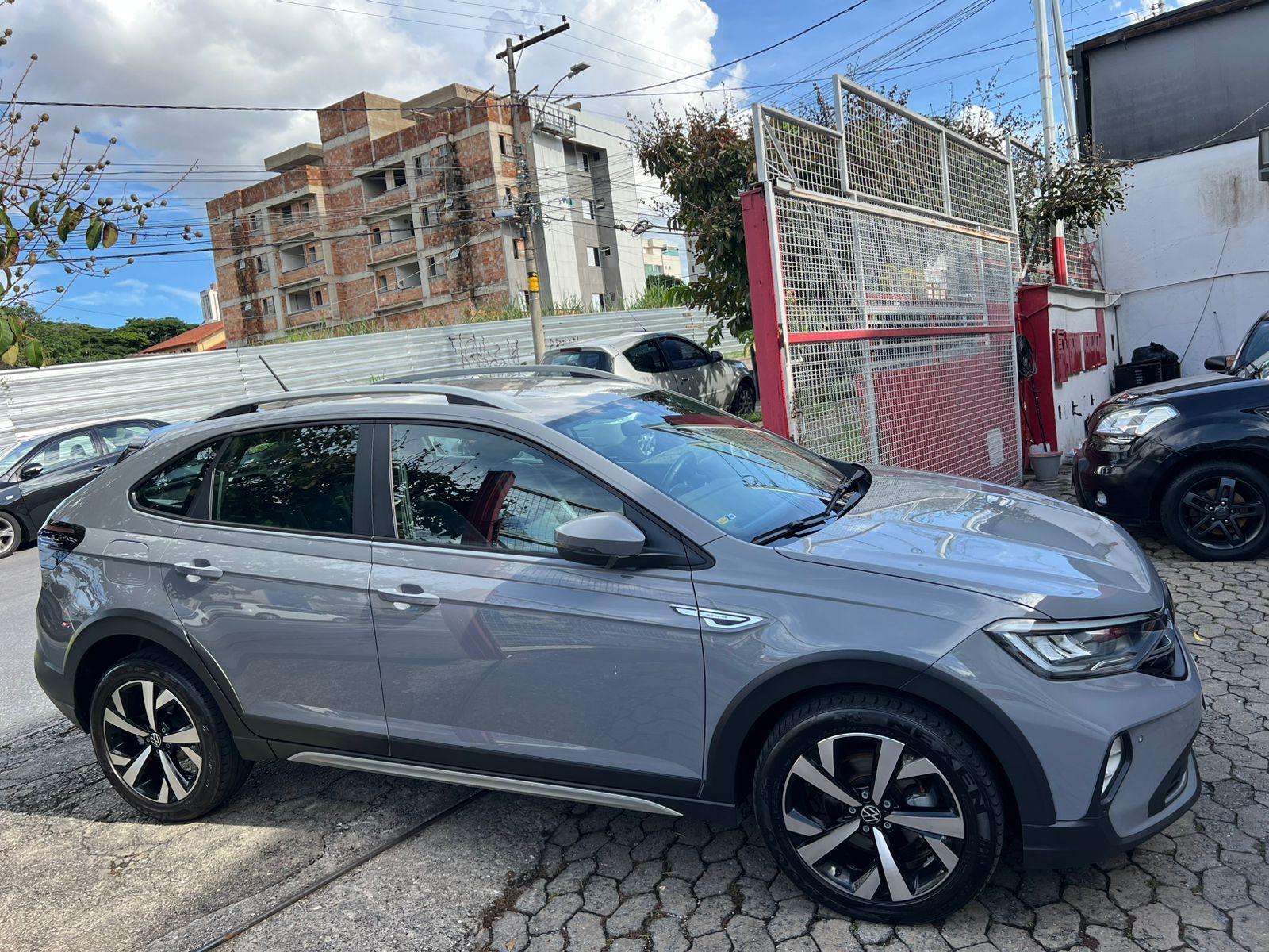 NIVUS 1.0 TSI HIGHLINE AUTOMÁTICO R$109.900,00