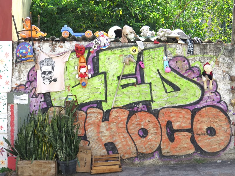 “A través del ojo fotográfico se puede ver el mundo bajo una nueva luz; un mundo en su mayor parte inexplorado y desconocido; un mundo que aguarda ser descubierto y revelado”. Edward Weston