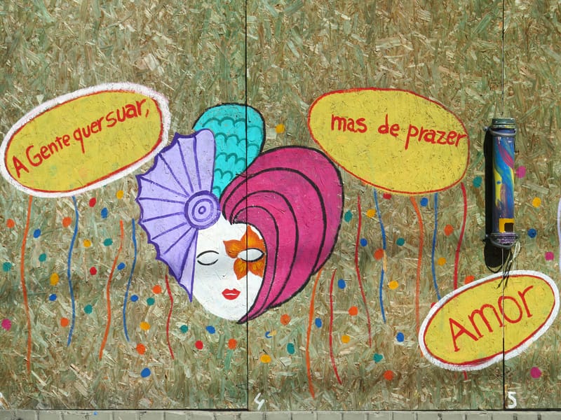 “A través del ojo fotográfico se puede ver el mundo bajo una nueva luz; un mundo en su mayor parte inexplorado y desconocido; un mundo que aguarda ser descubierto y revelado”. Edward Weston