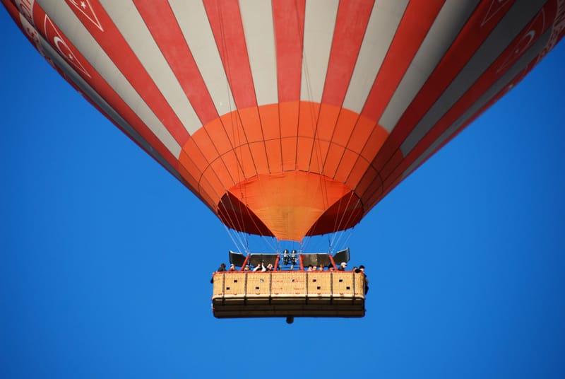“La cámara fotográfica es un instrumento que enseña a gente cómo ver sin una cámara fotográfica”. Dorothea Lange