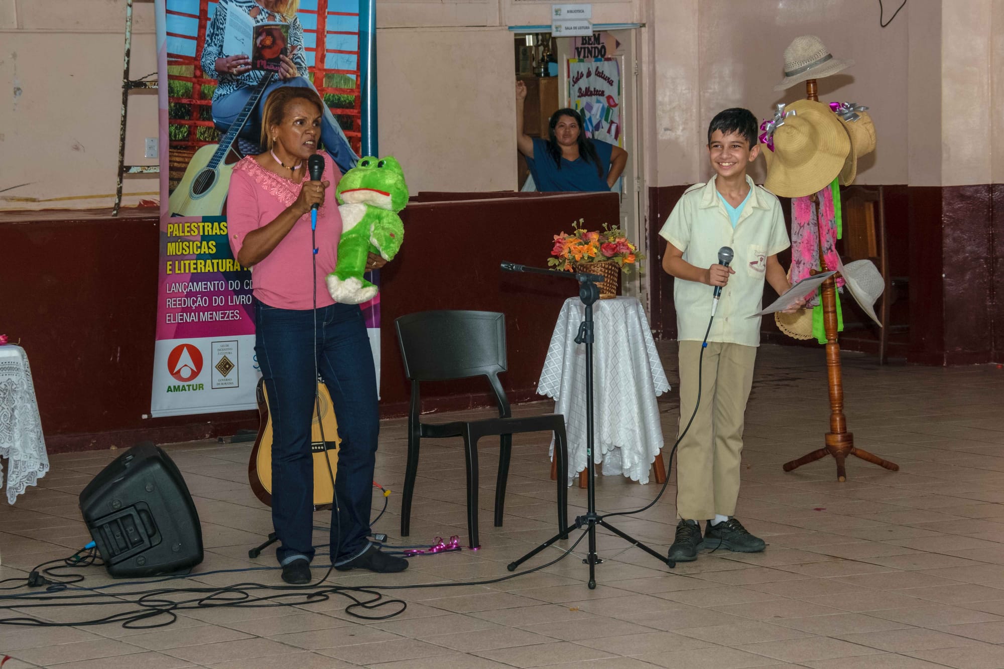 PALESTRAS NAS ESCOLAS