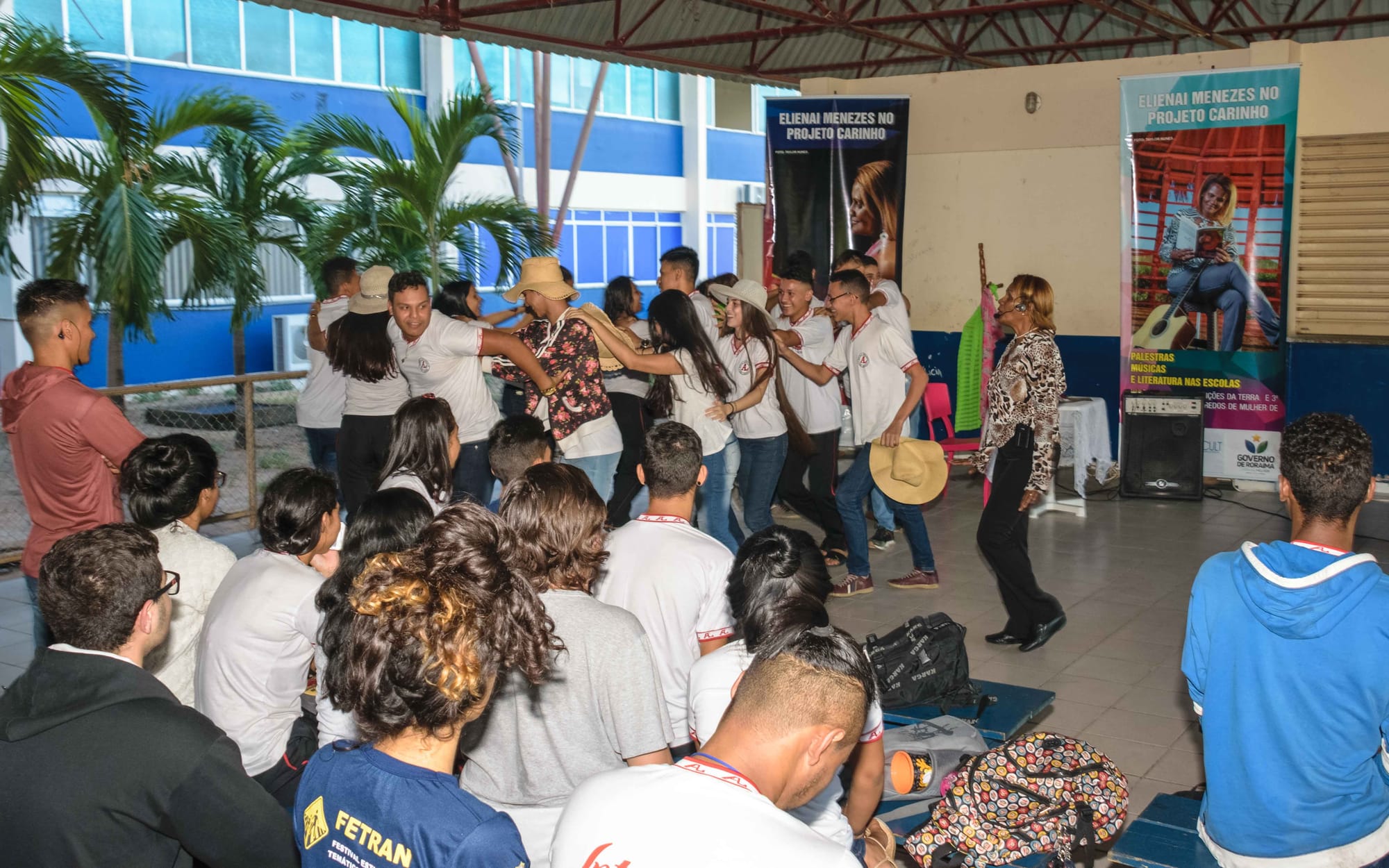 PALESTRAS NAS ESCOLAS