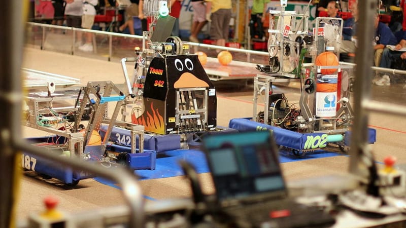 المعارض والورش والمسابقات التقنيّة