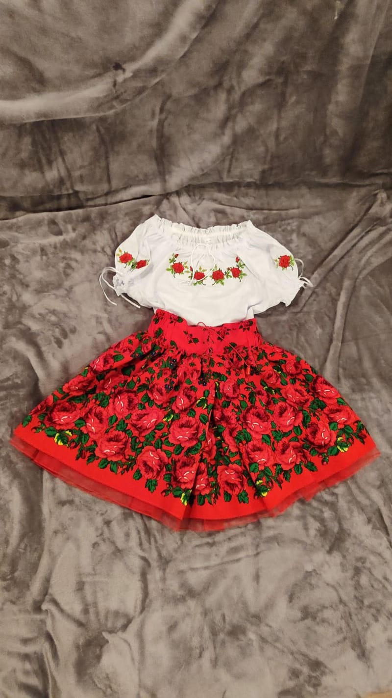 Zestaw Bluzeczki i Spóniczki