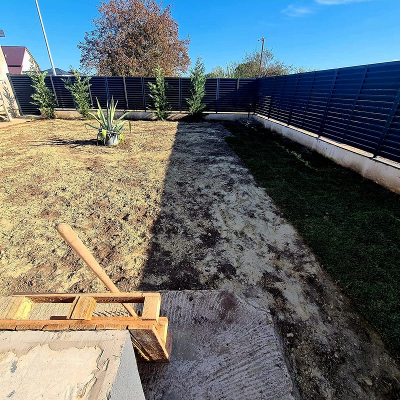 Pregatirea Profesionala a Terenului pentru un Gazon Perfect