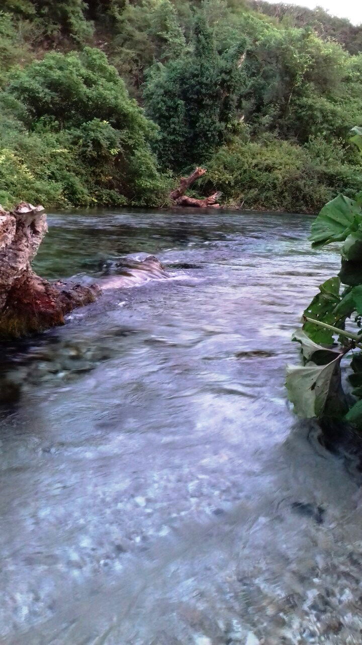 Kék szem forrás, UNESCO Világörökség helyszínére jelölt forrás