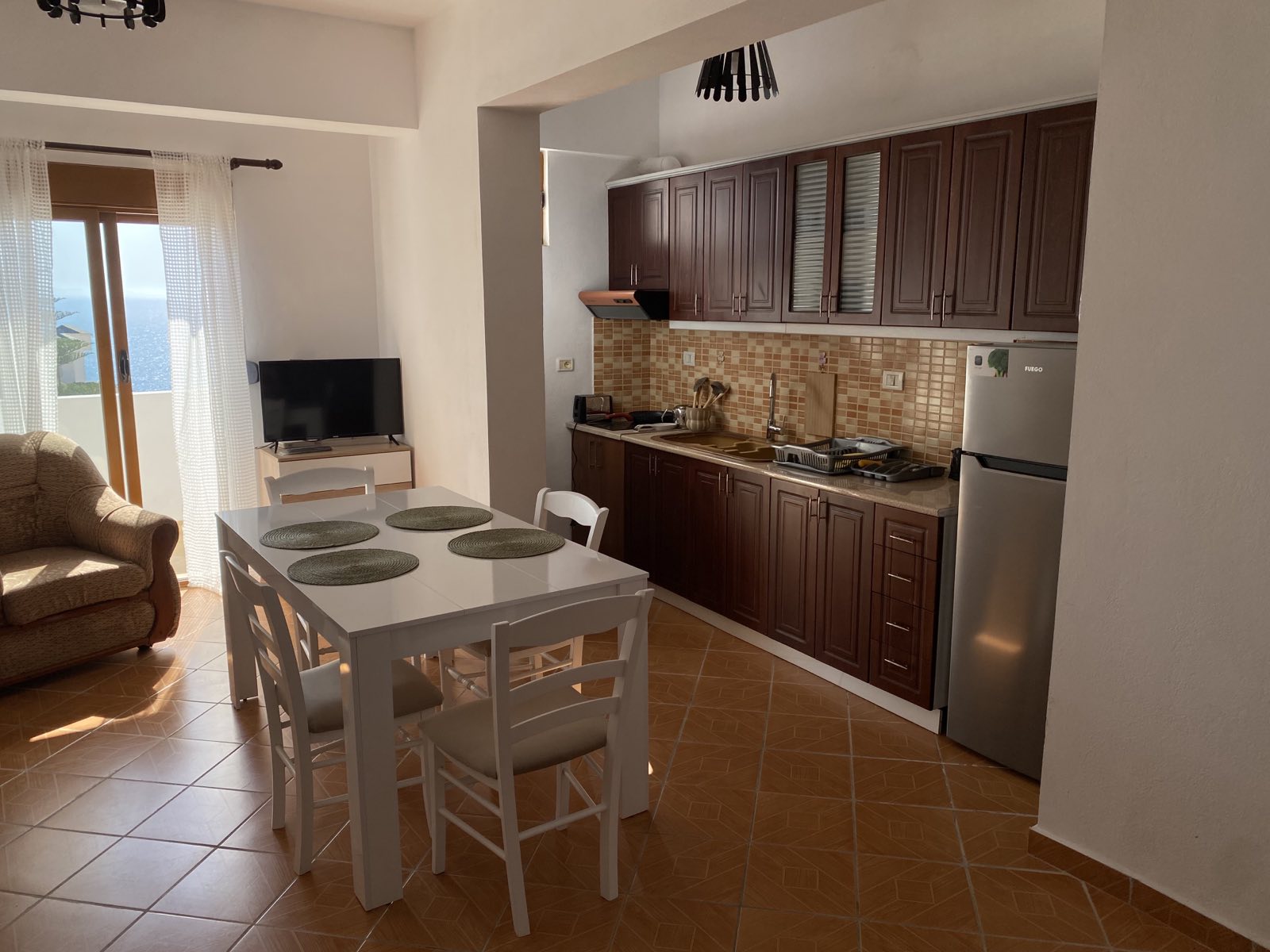 1+1 LAKÁSOK (5+1 FEKVŐHELY)