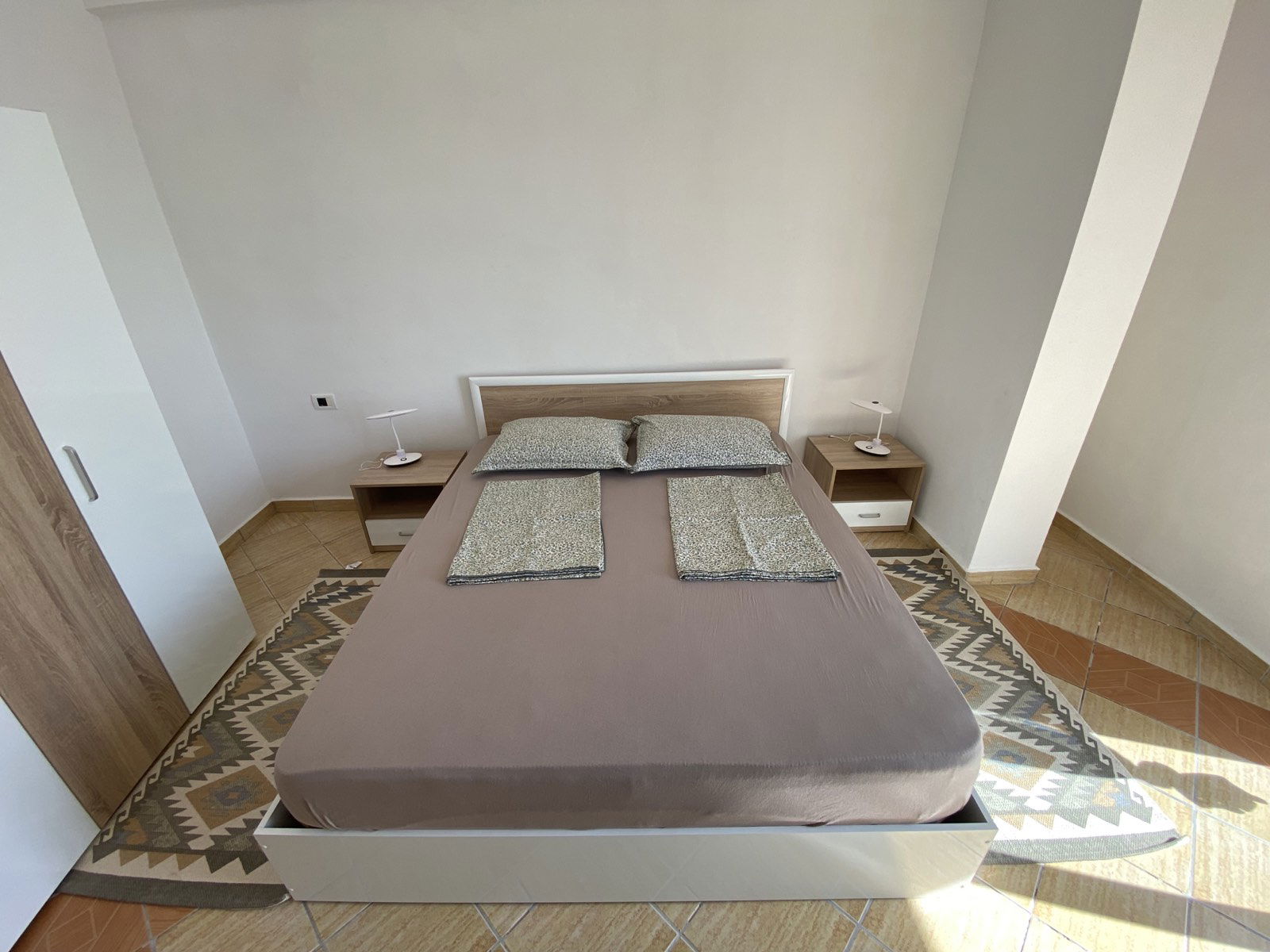 1+1 LAKÁSOK (5+1 FEKVŐHELY)