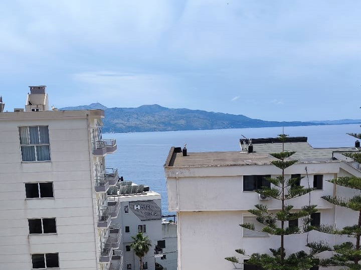 1+1 LAKÁSOK (5+1 FEKVŐHELY)