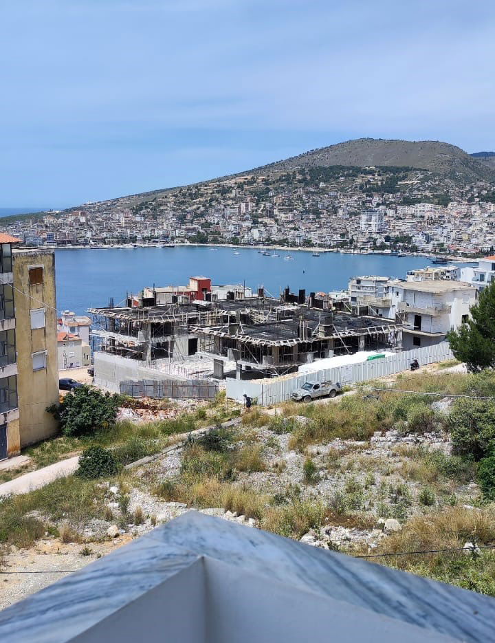 1+1 LAKÁSOK (5+1 FEKVŐHELY)