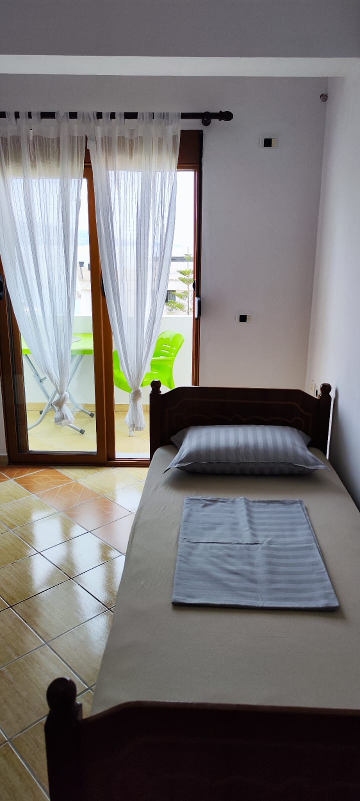 1+1 LAKÁSOK (5+1 FEKVŐHELY)