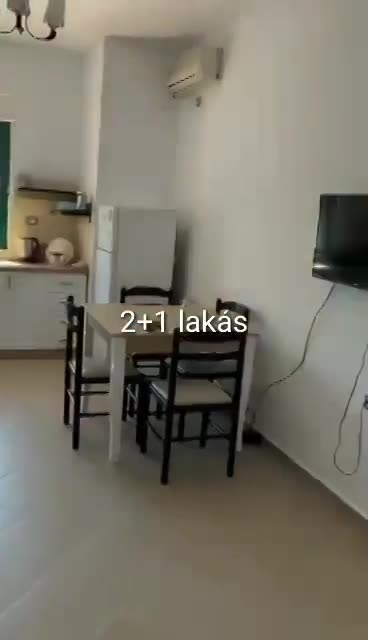 TÁRSASHÁZI LAKÁSOK, 6 LAKÁS EGY ÉPÜLETBEN, PARTON, BELVÁROSBAN