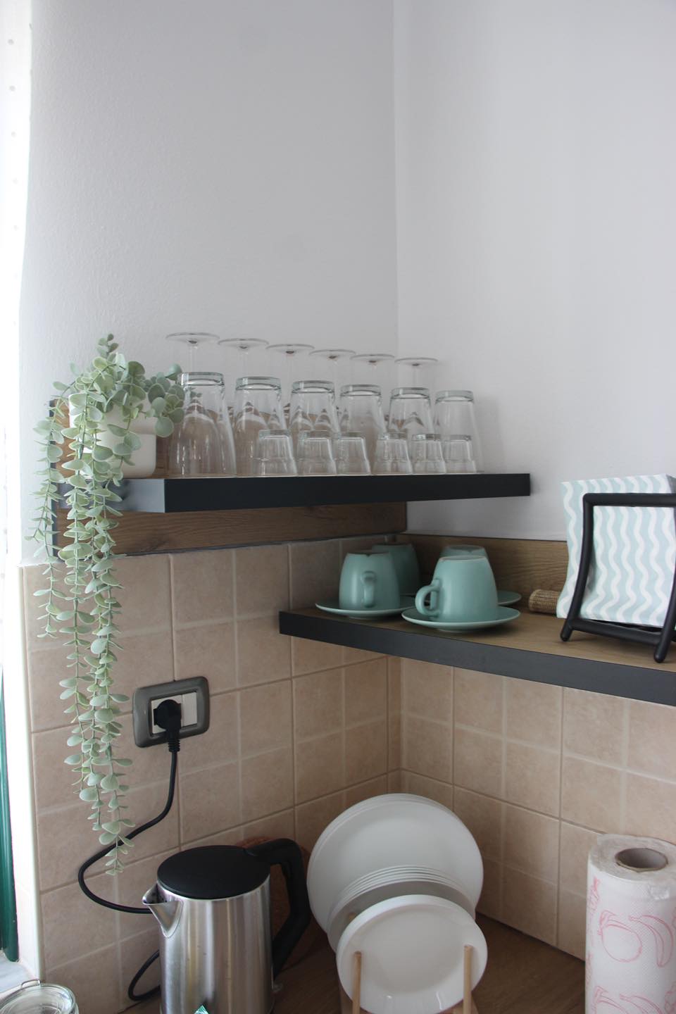 TÁRSASHÁZI LAKÁSOK, 6 LAKÁS EGY ÉPÜLETBEN, PARTON, BELVÁROSBAN