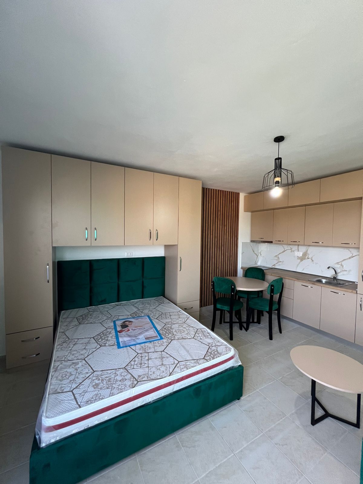 Durres öbölben lakás eladó