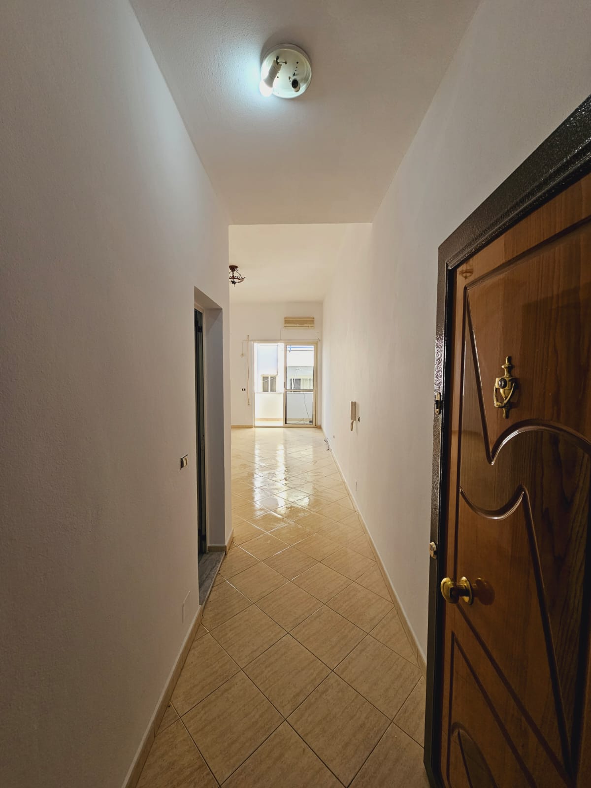 Durres öbölben lakás eladó