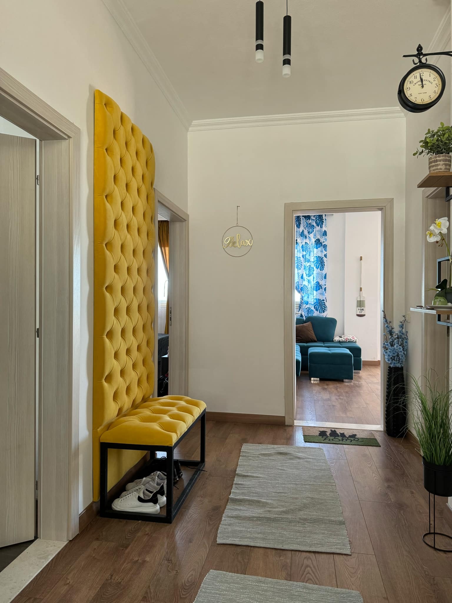 Albániában kertes családi ház eladó!