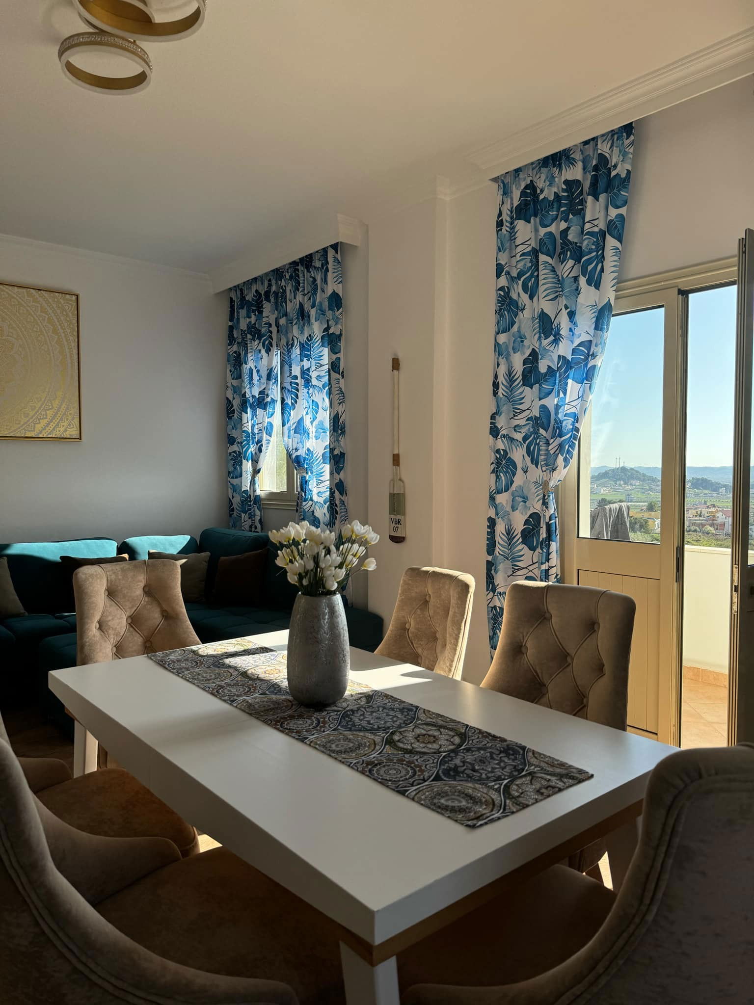 Albániában kertes családi ház eladó!