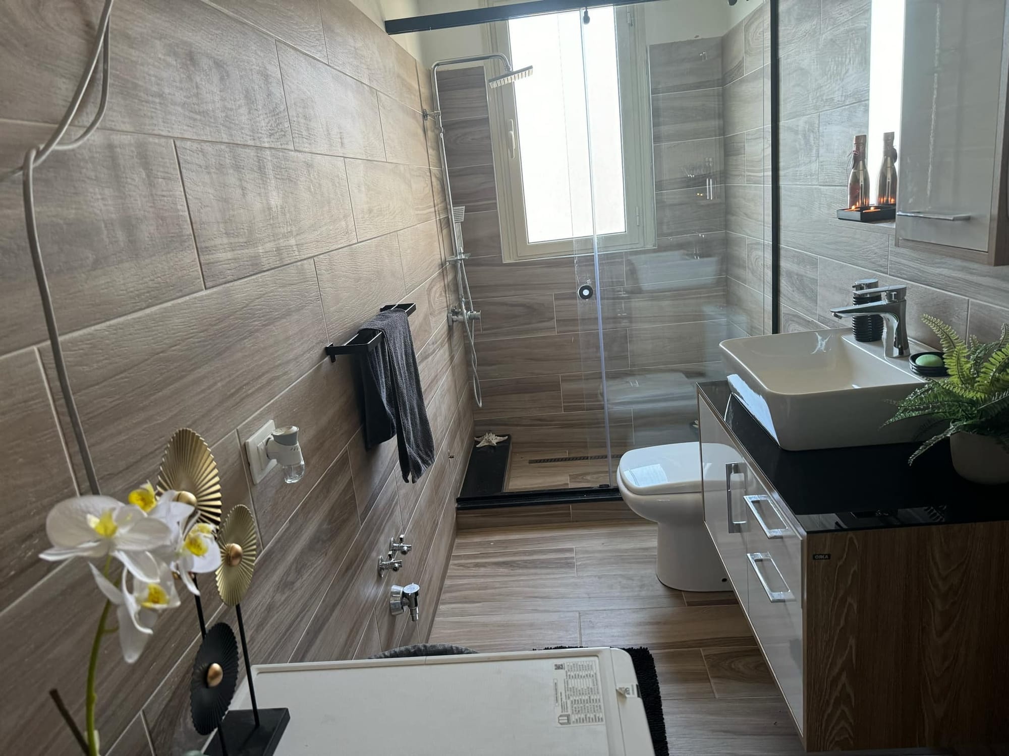 Albániában kertes családi ház eladó!