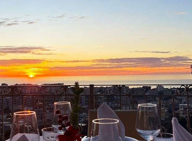 Albániában kertes családi ház eladó!