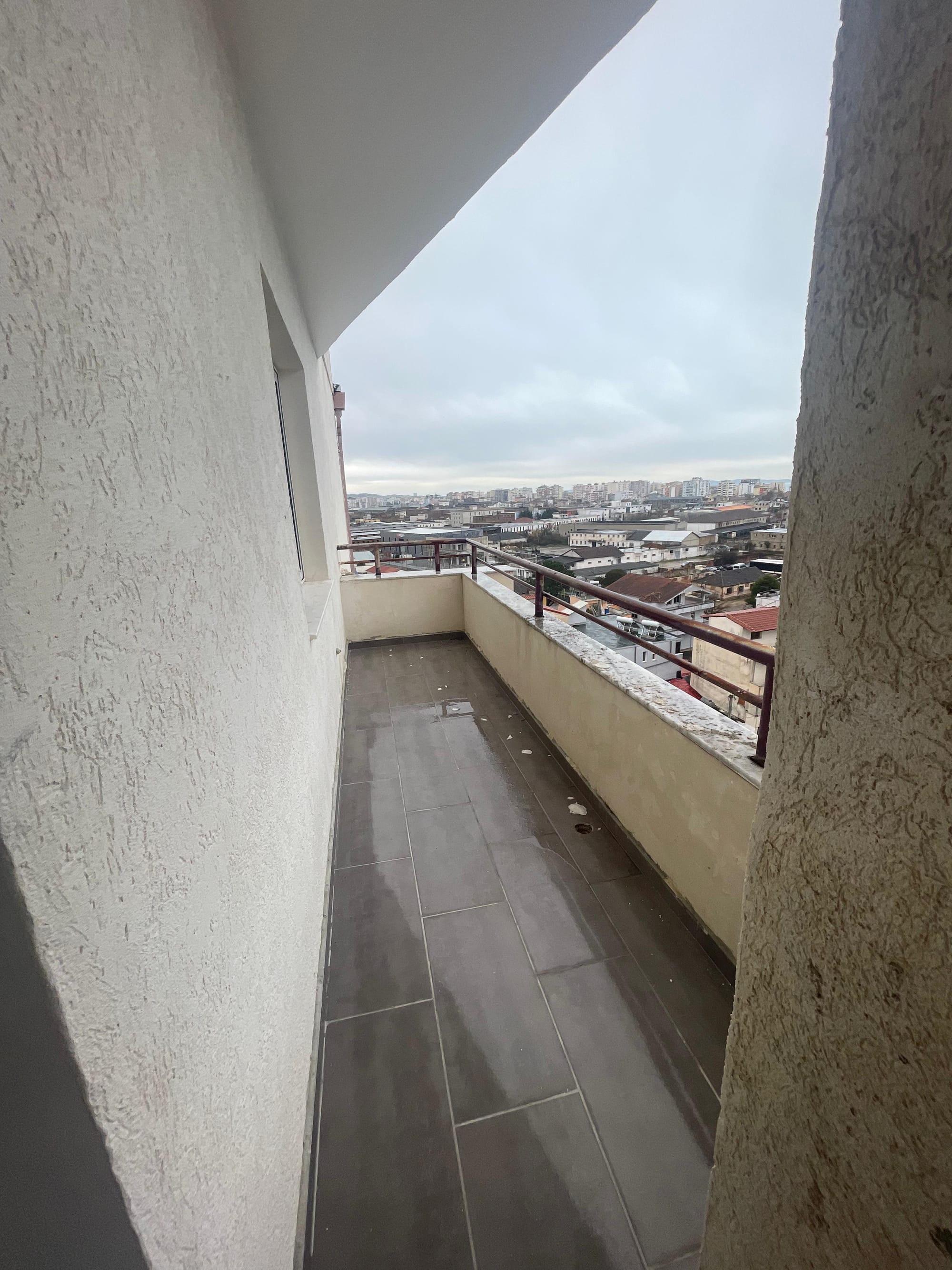 Durres városban, Shkozet városrészben lakás eladó