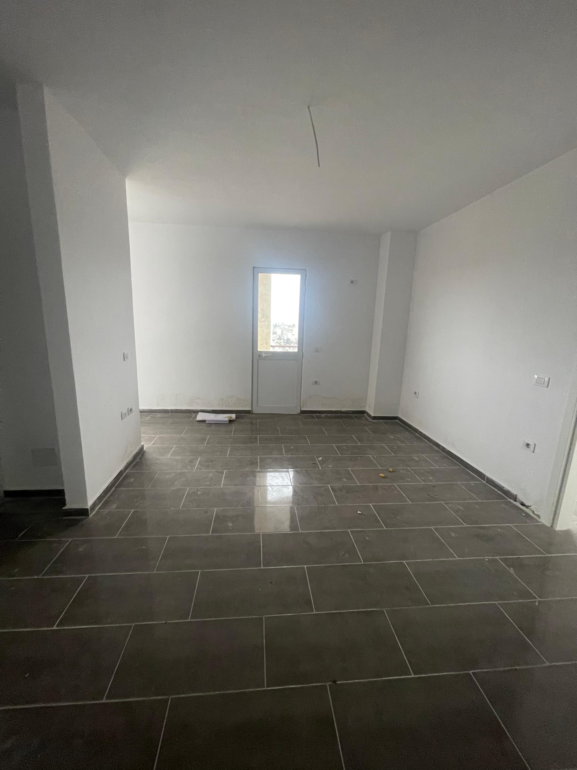 Durres városban, Shkozet városrészben lakás eladó