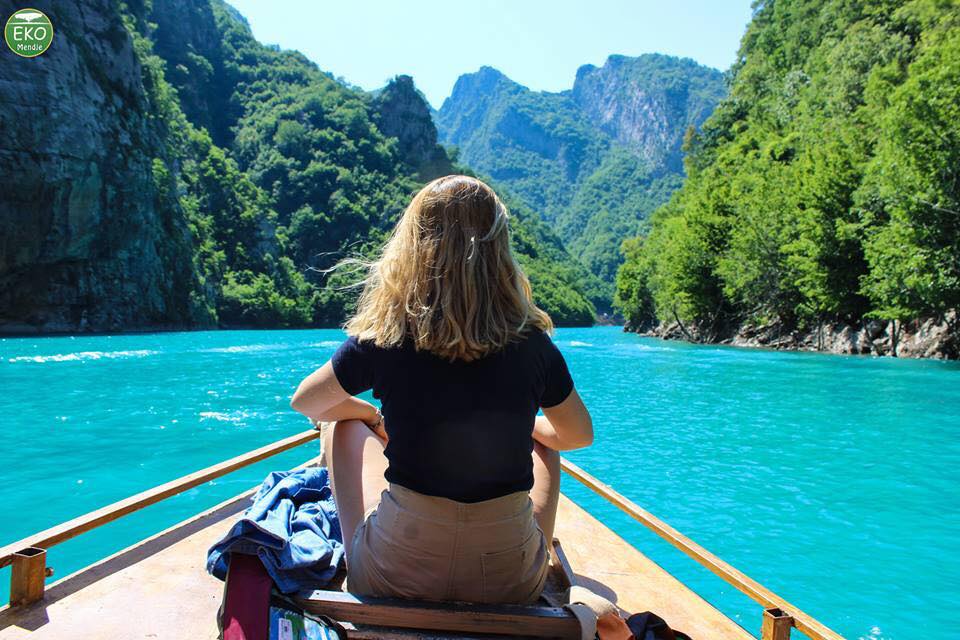 DURRES ÖBÖL INDUKÓ PROGRAMOK, TÚRÁK, KIRÁNDULÁSOK