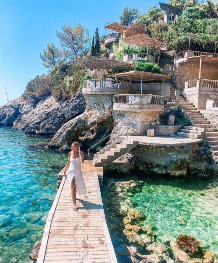 DURRES ÖBÖL INDUKÓ PROGRAMOK, TÚRÁK, KIRÁNDULÁSOK