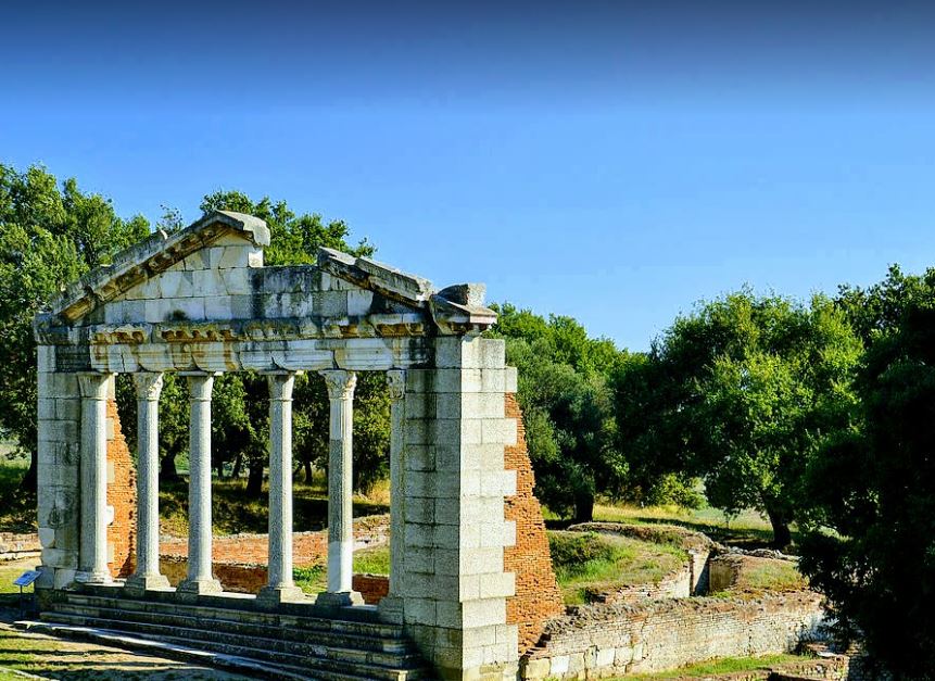 DURRES ÖBÖL INDUKÓ PROGRAMOK, TÚRÁK, KIRÁNDULÁSOK