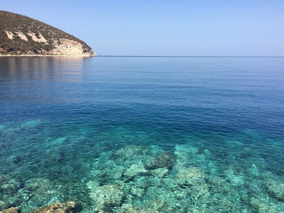 MOTORCSÓNAK VAGY SÉTAHAJÓ KIRÁNDULÁS DURRES ÖBÖLBŐL