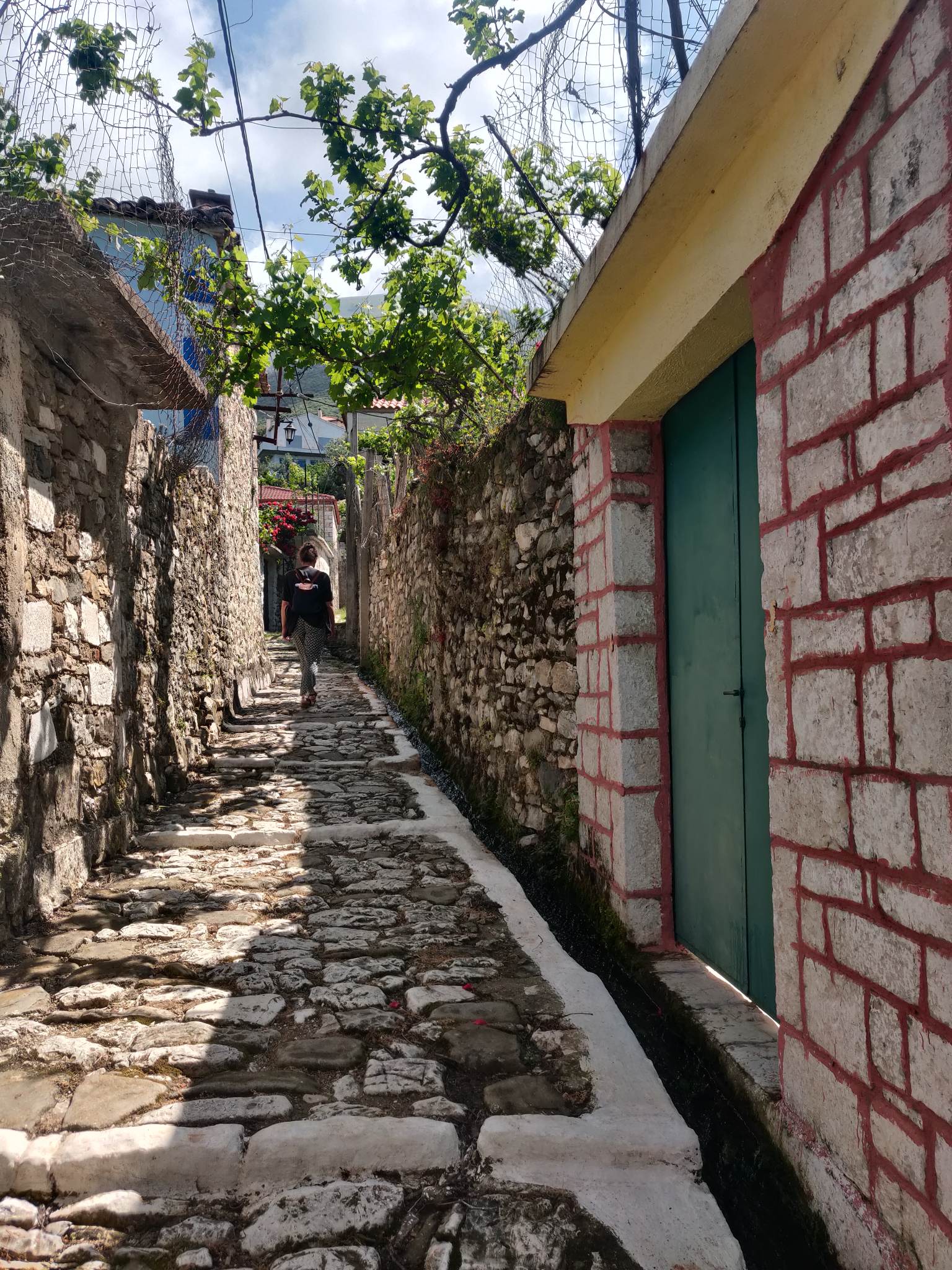 SARANDA ÉS KÖRNYÉKE TURISZTIKAI PROGRAMOK, KIRÁNDULÁSOK, TÚRÁK