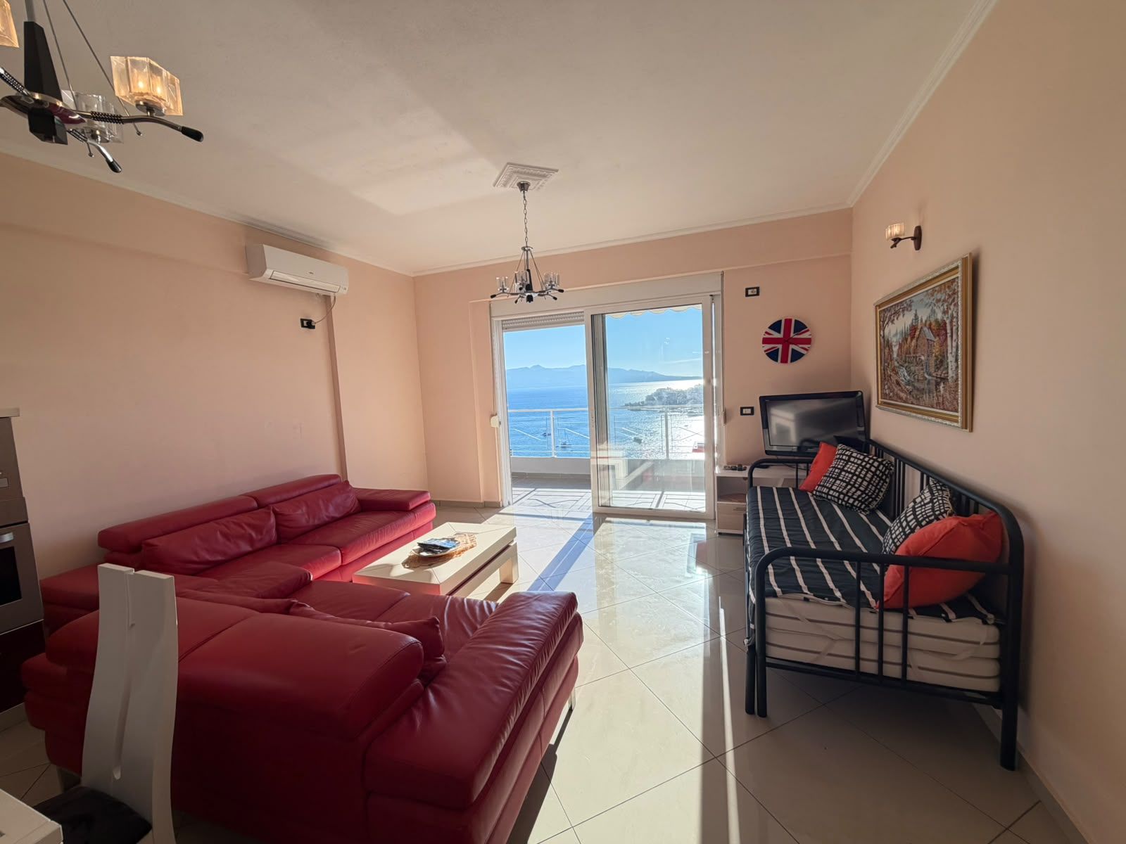 Eladó panorámás lakás Saranda – Korfu-kilátás | 170 000 €