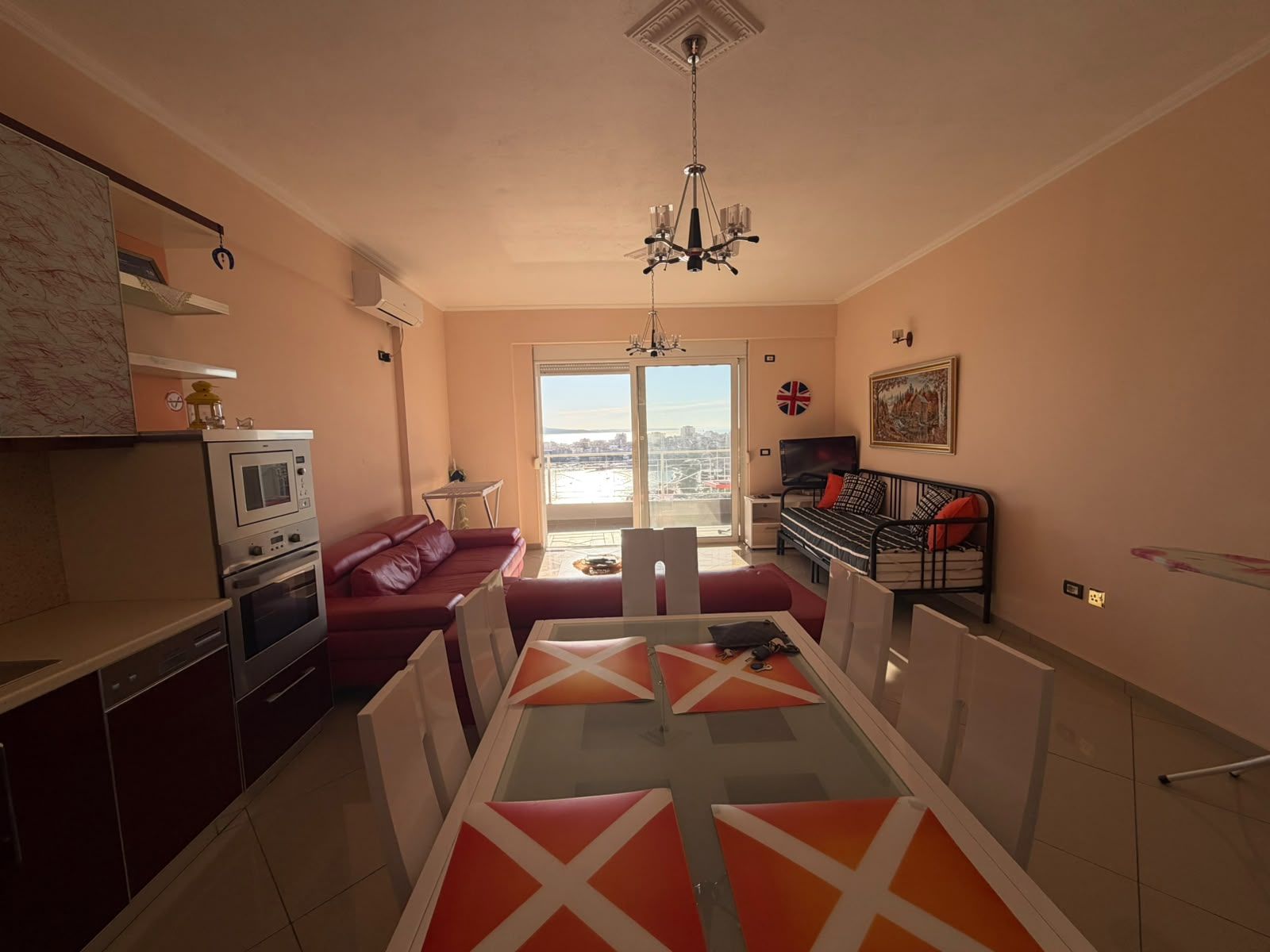 Eladó panorámás lakás Saranda – Korfu-kilátás | 170 000 €