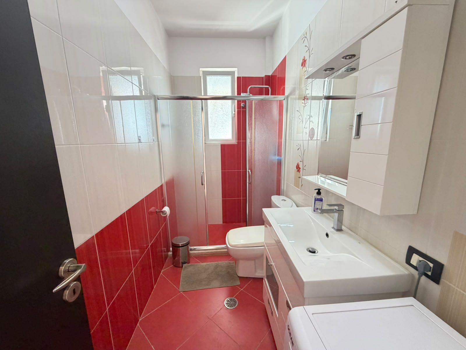 Eladó panorámás lakás Saranda – Korfu-kilátás | 170 000 €