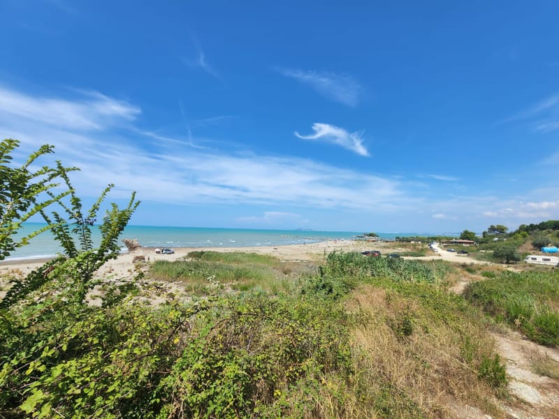 Durres öbölben turisztikai célú telek eladó