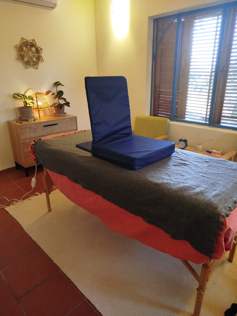 דרך גוף-קליניקה לטיפול רגשי במגע