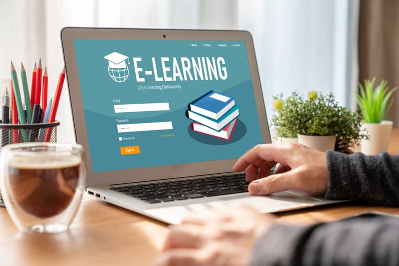 Module 7: Assurer le développement de sites web et de plateformes E-learning